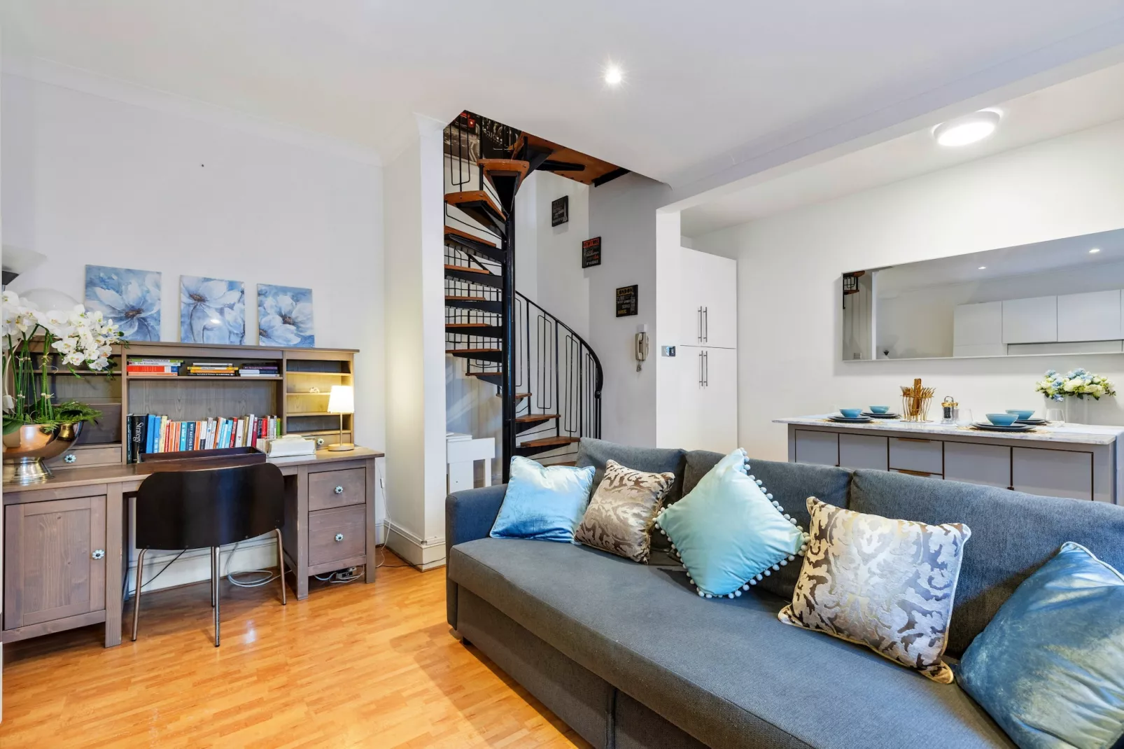 The Victoria Suite-Woonkamer