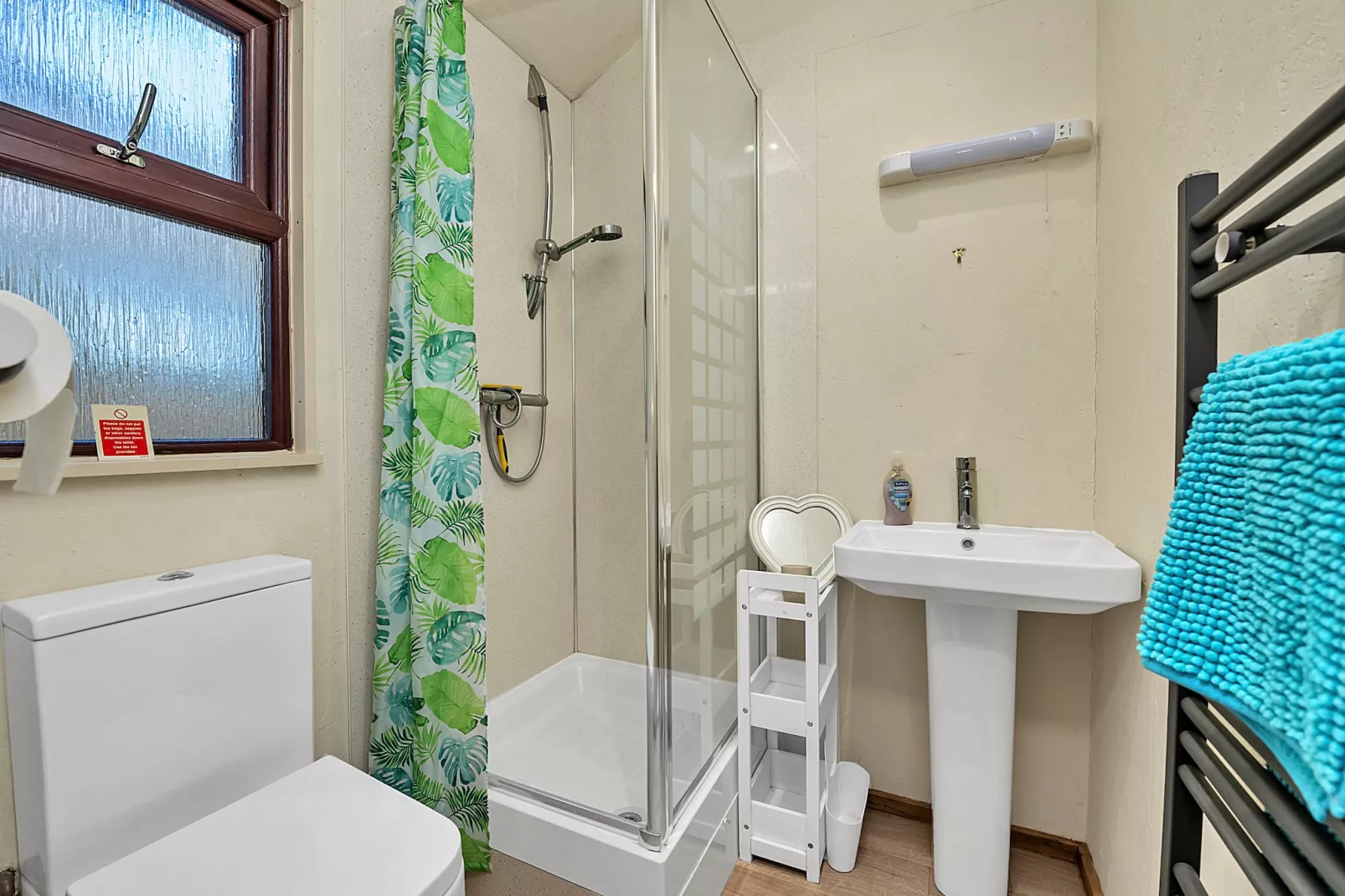 Cedar Lodge-Badkamer