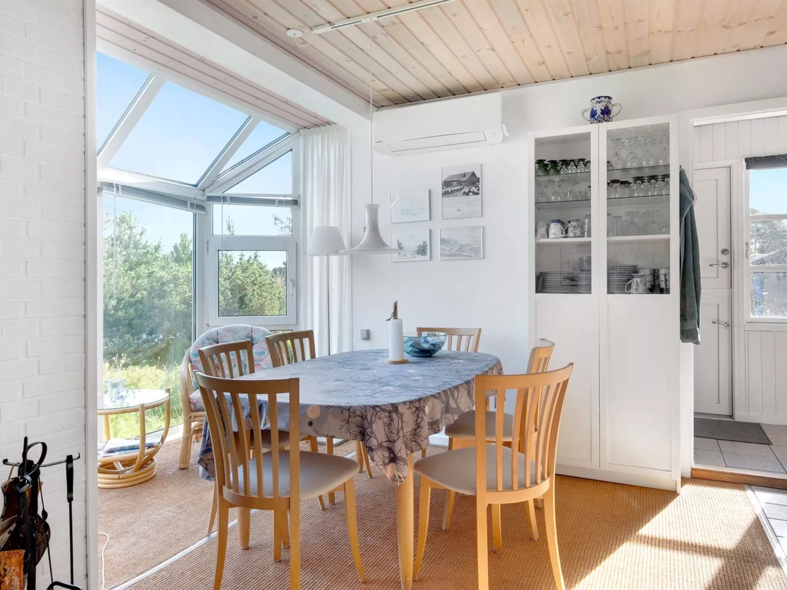 "Kaare" - 250m from the sea-Binnen