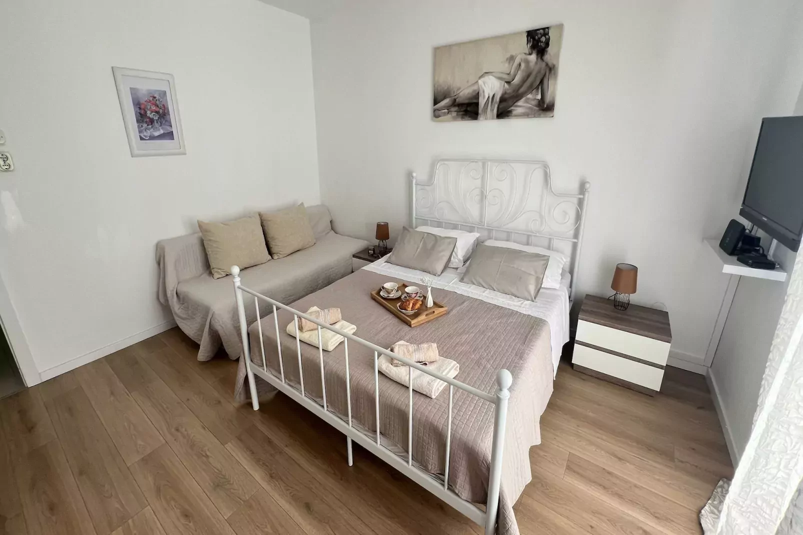 Apartmani Vela Makarska - Two Bedroom Apartment With Balcony-Slaapkamer