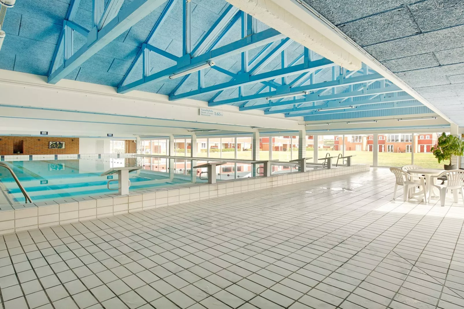 2½ room,ground floor-Niet-getagd