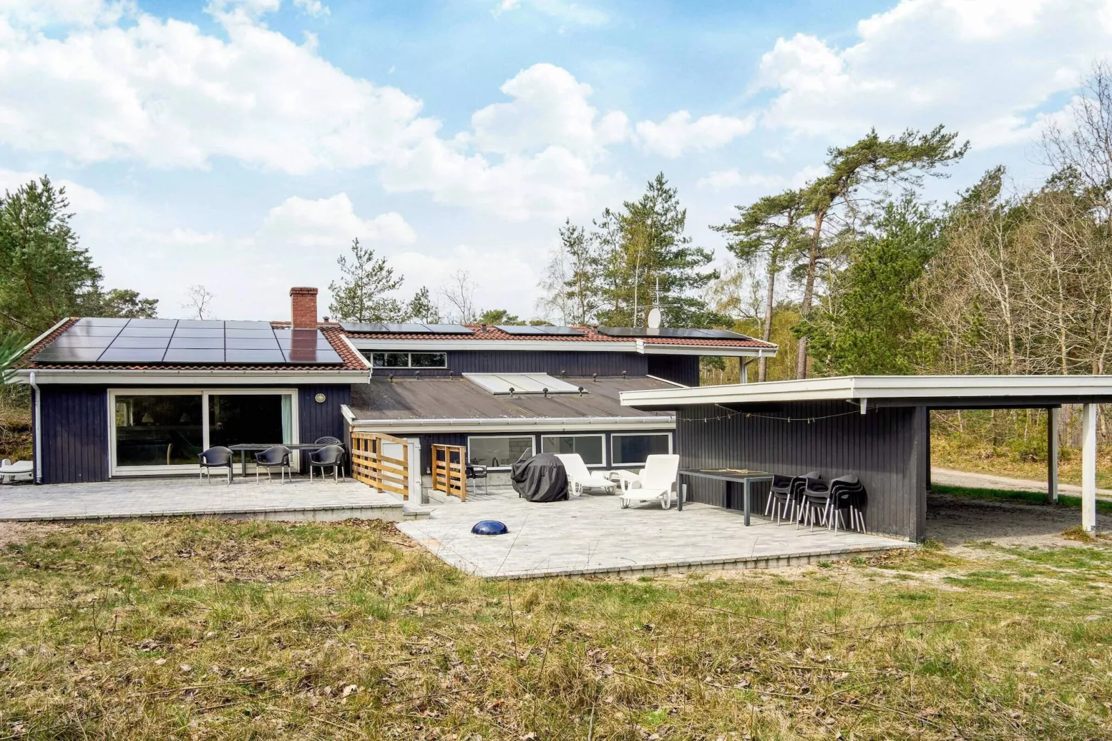 12 persoons vakantie huis in Nexø-Buitenlucht