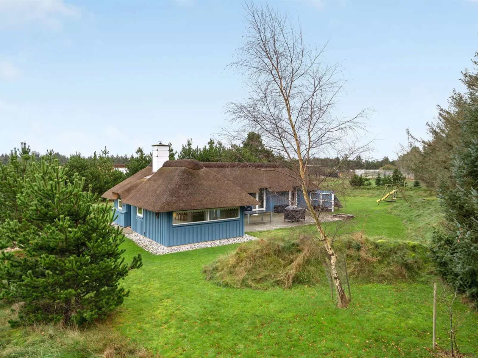 "Kenny" - 1.2km from the sea-Buiten