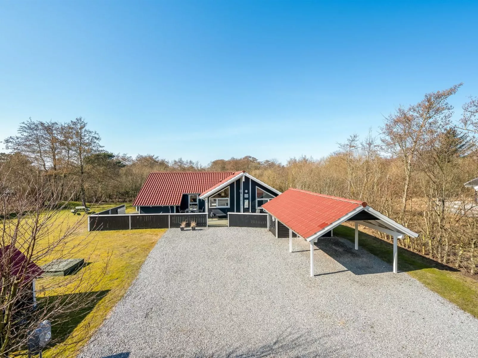 "Germaine" - 1.2km from the sea-Buiten