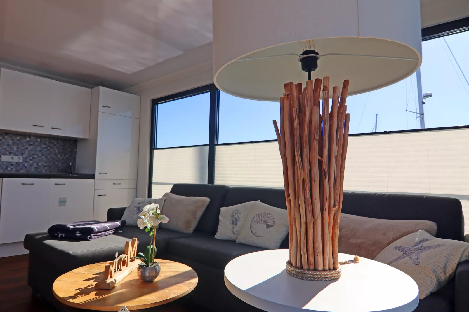 Hausboot Familiy & Friends LP 1 / 4 Personen-Woonkamer