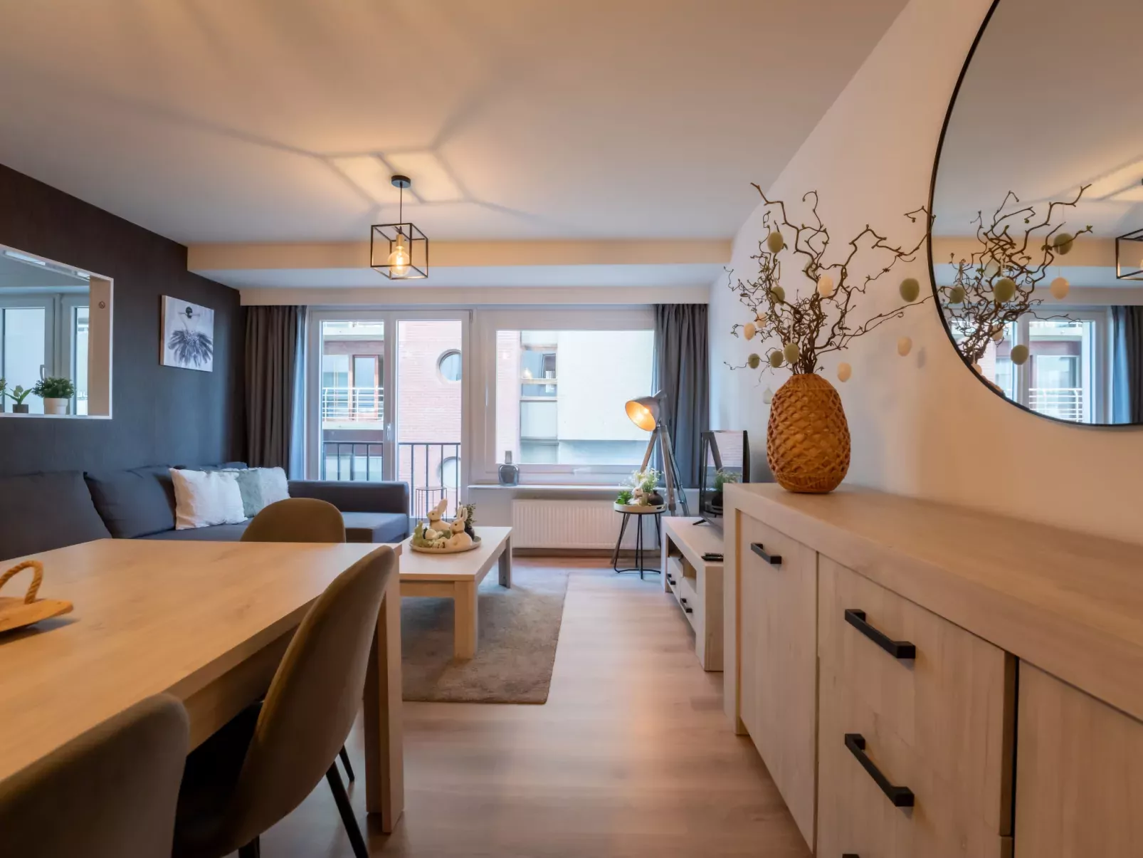 Amuzee with parking & lateral sea view-Binnen