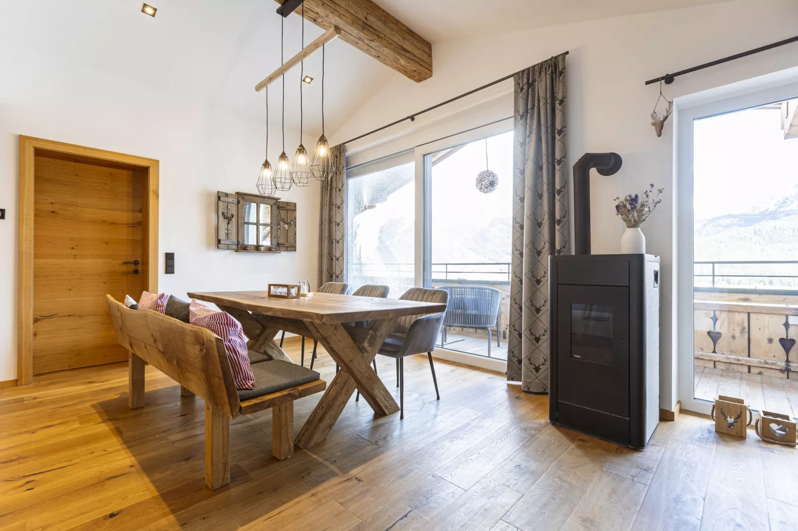 Zugspitz Suites Lermoos 8-Woonkamer