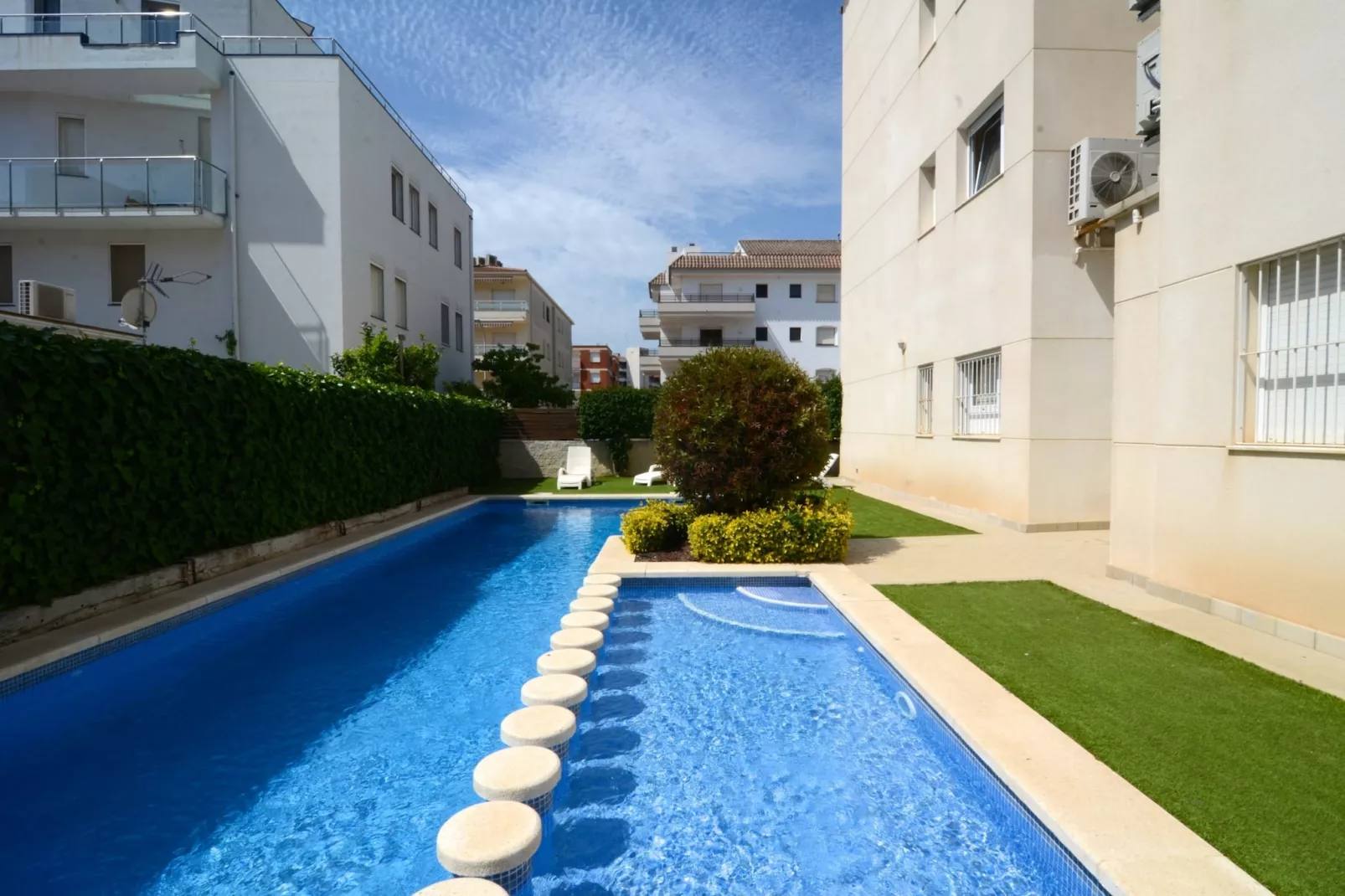 BRISES DEL MAR 3-1-Buitenkant zomer