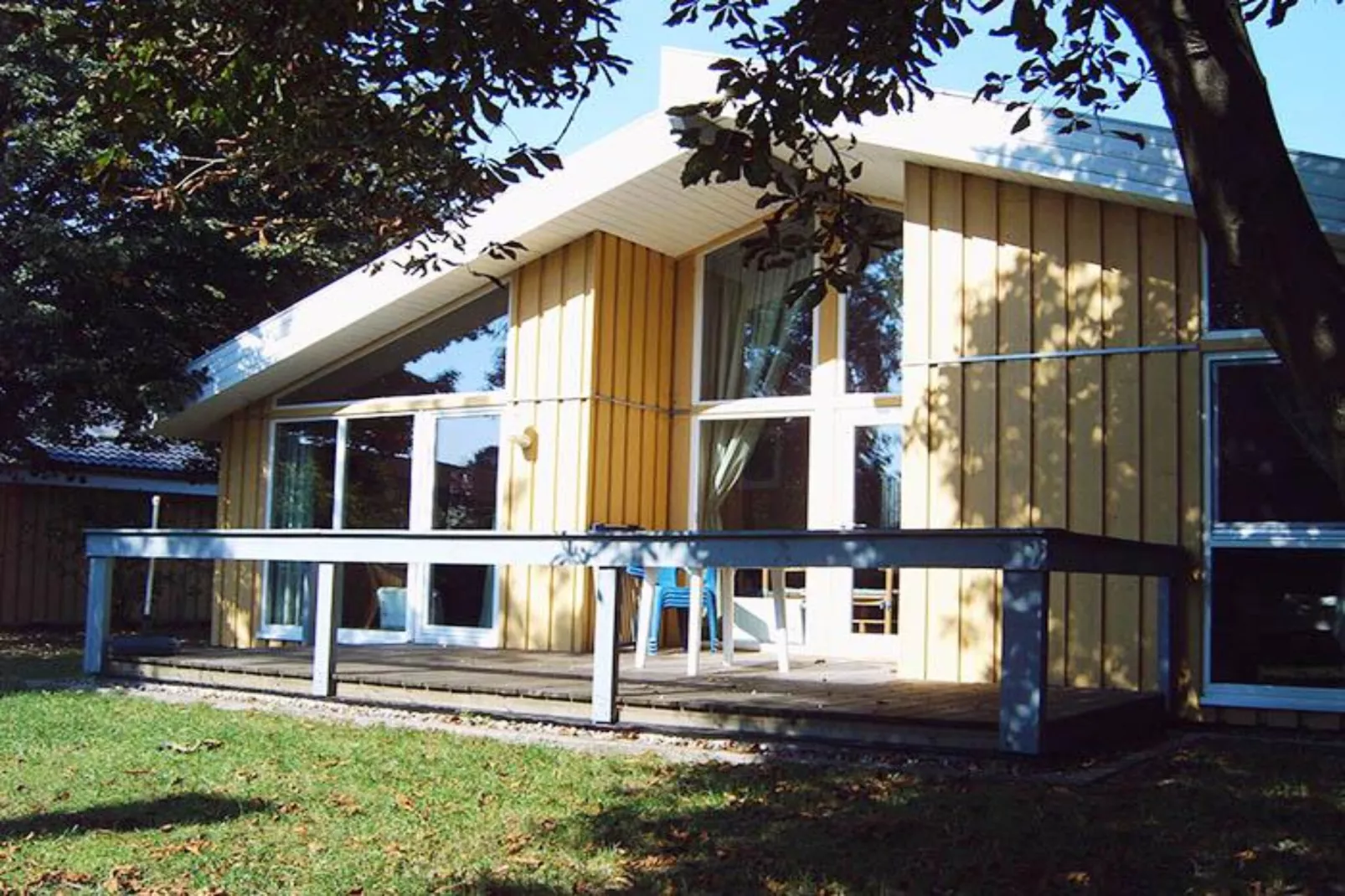FH Seeschwalbe 32a-Woonkamer