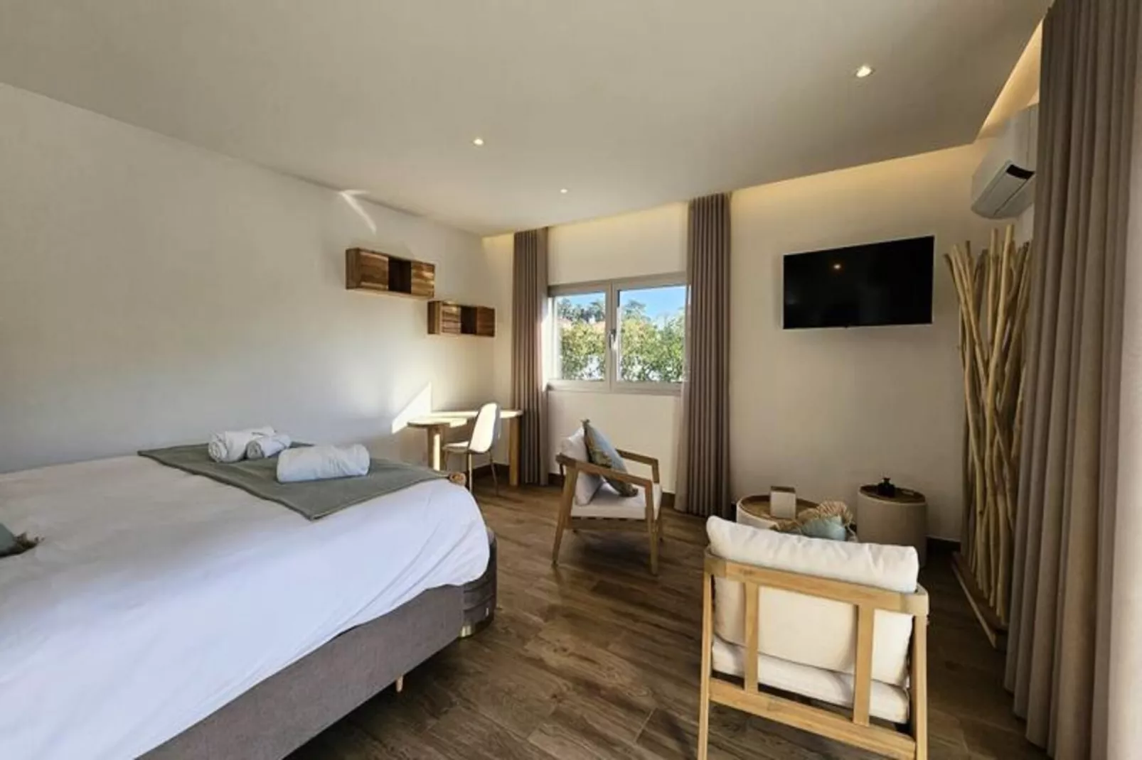 Marinha Grande Apartamentos Rainbow N°9-Image-tags.