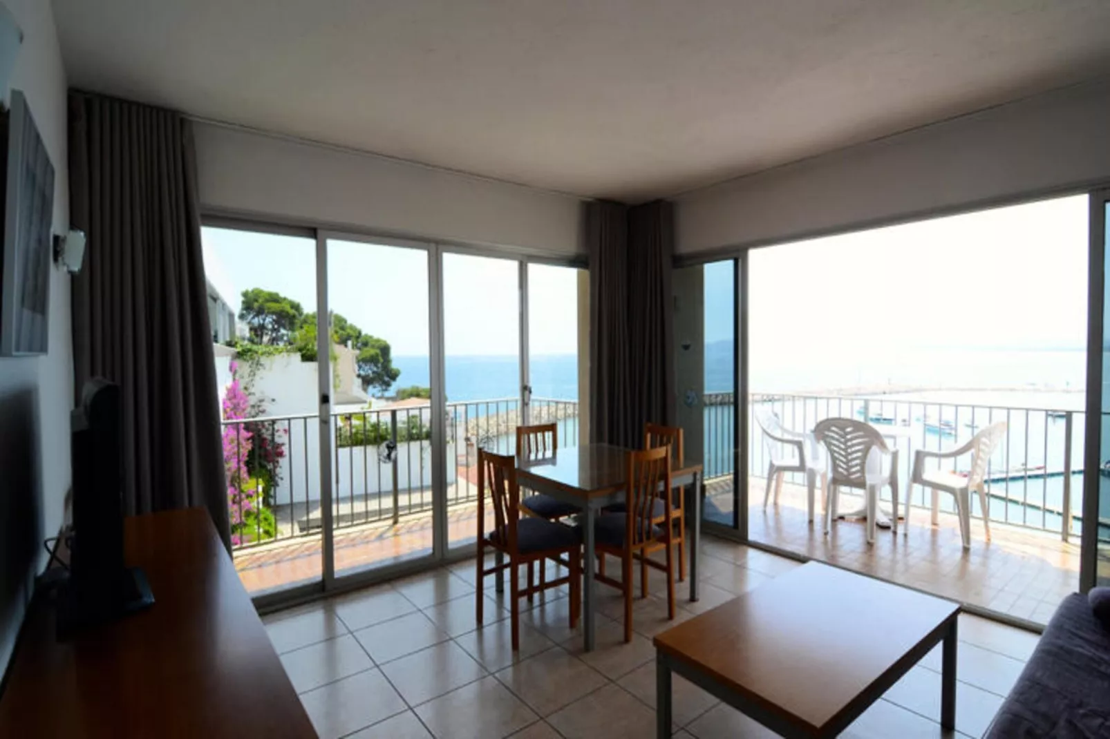Appartements à L'Estartit-Eetkamer