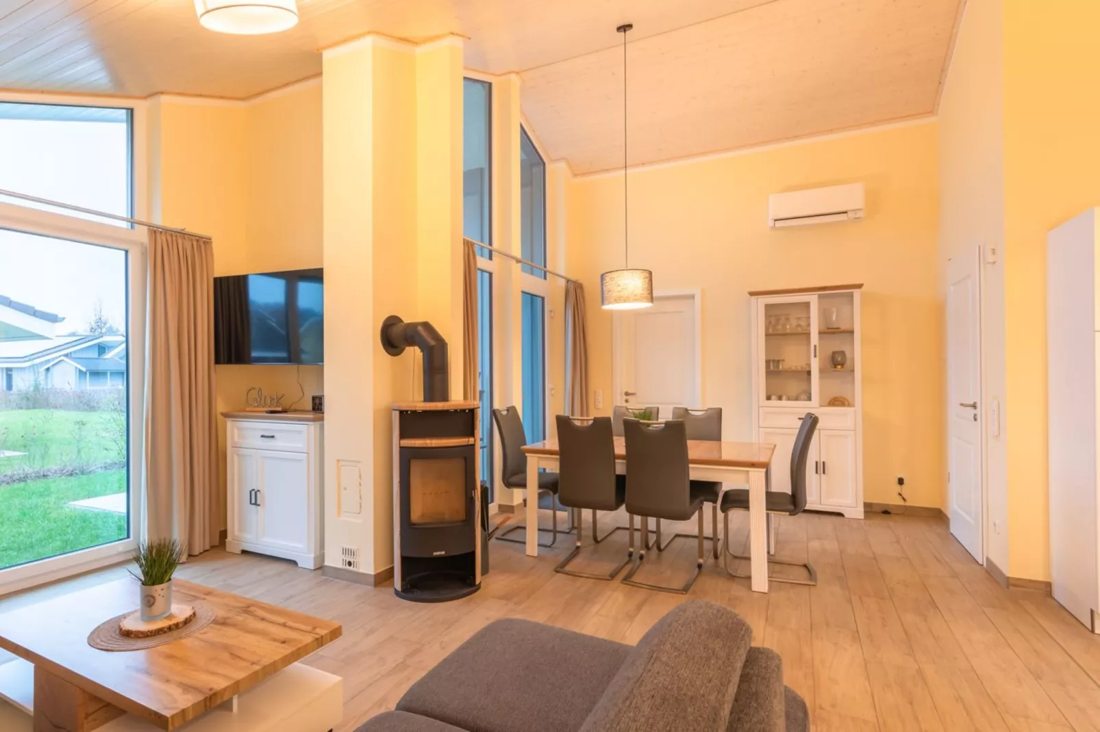 FH Seeschwalbe 331-Woonkamer