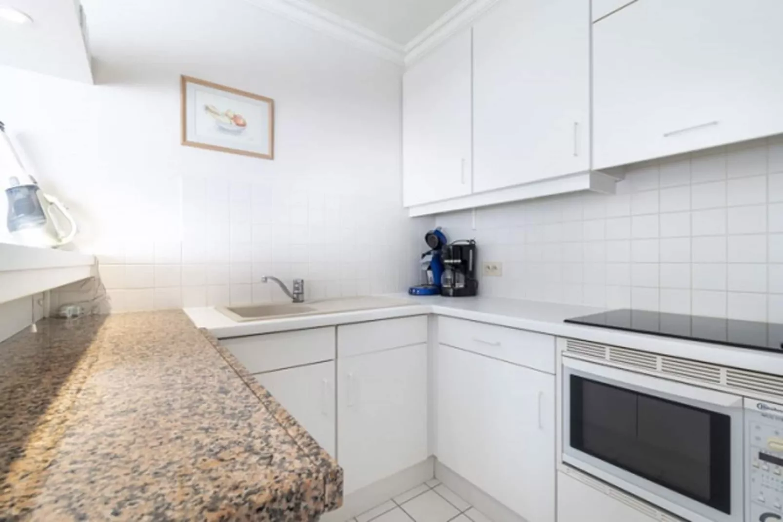 LAVANDOU 0002/ 02B-Keuken