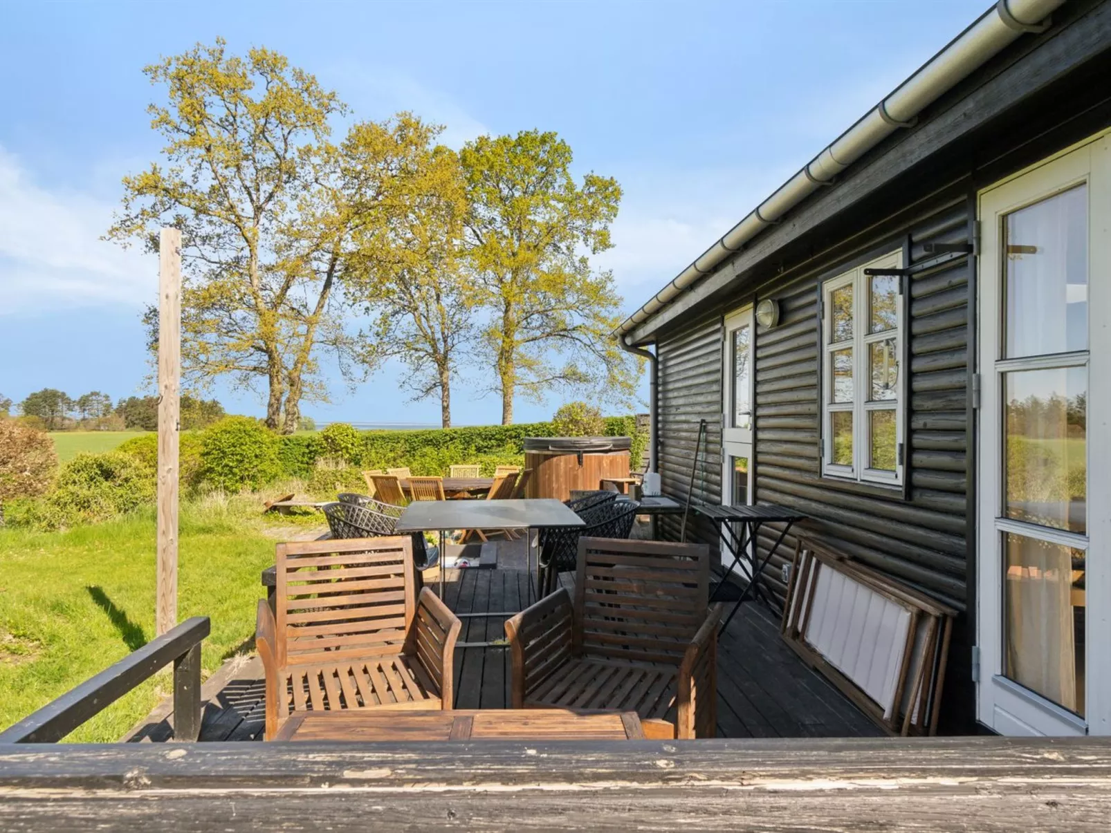 "Todor" - 400m from the sea-Buiten