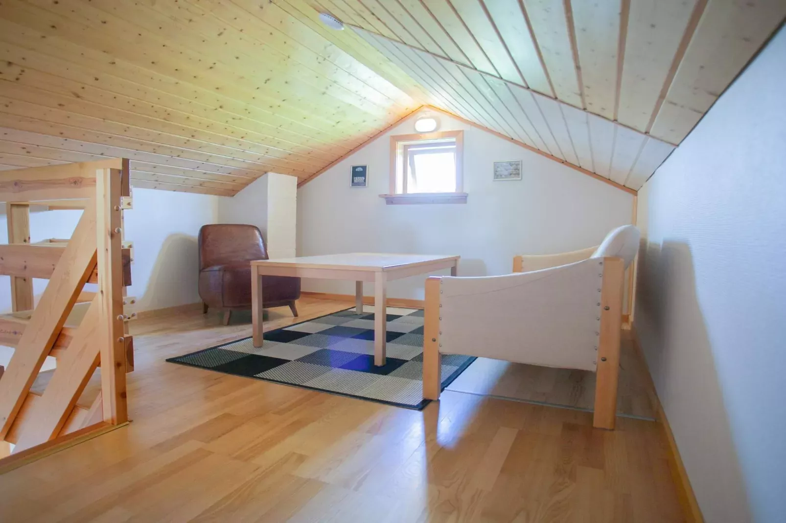 Idyllisch vakantiehuis met privétuin-Binnen