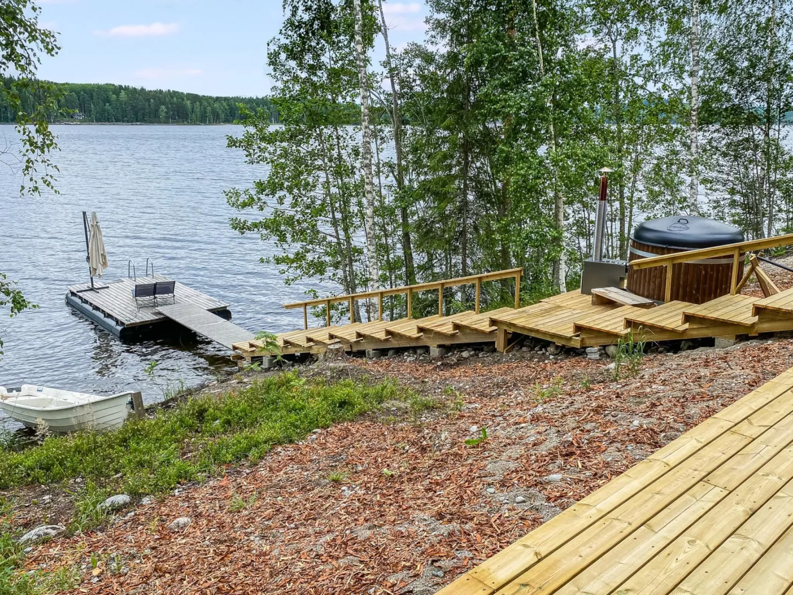 Hot pool cottage kesäranta-Buiten