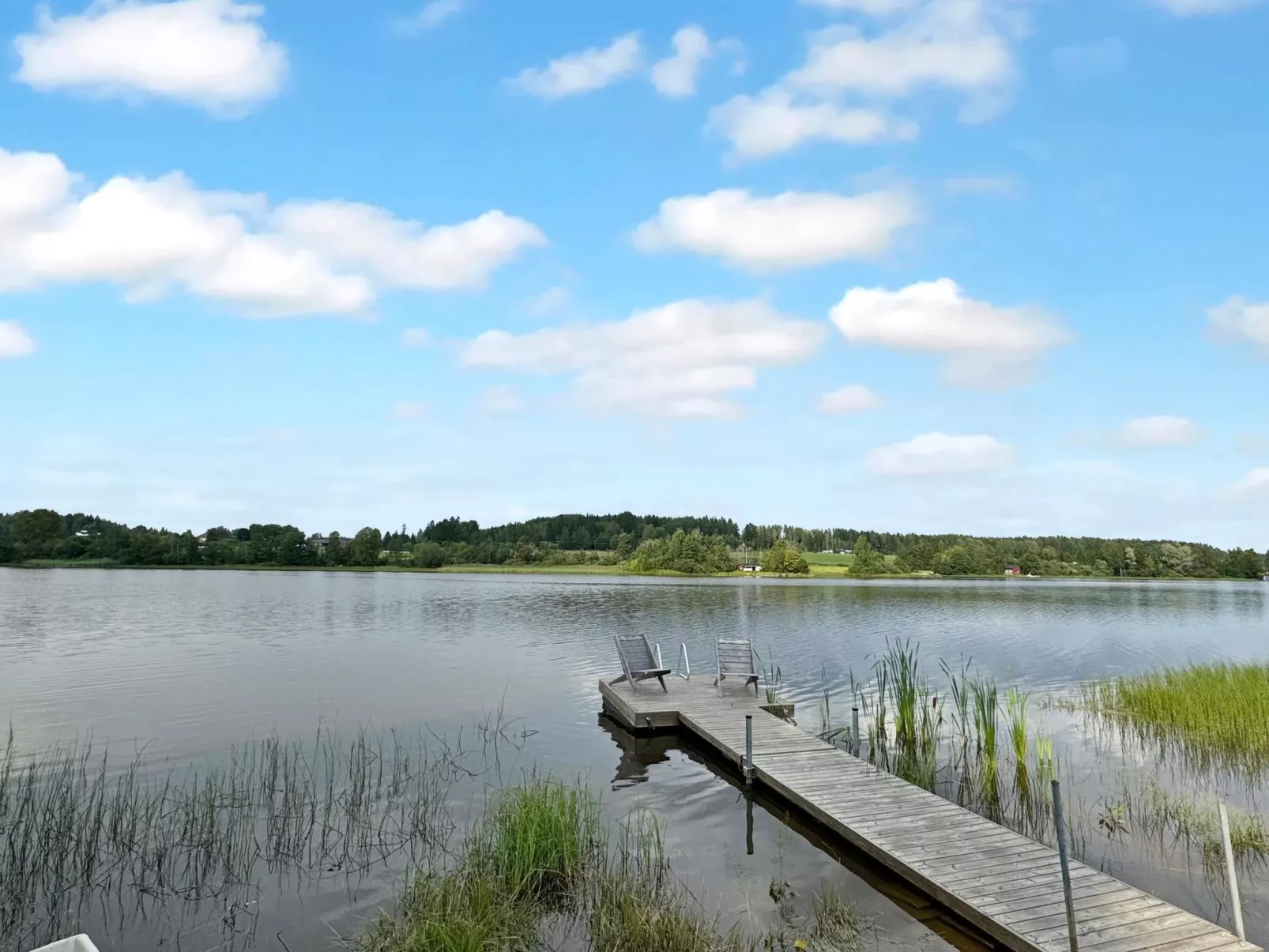 Peukaloinen-Buiten