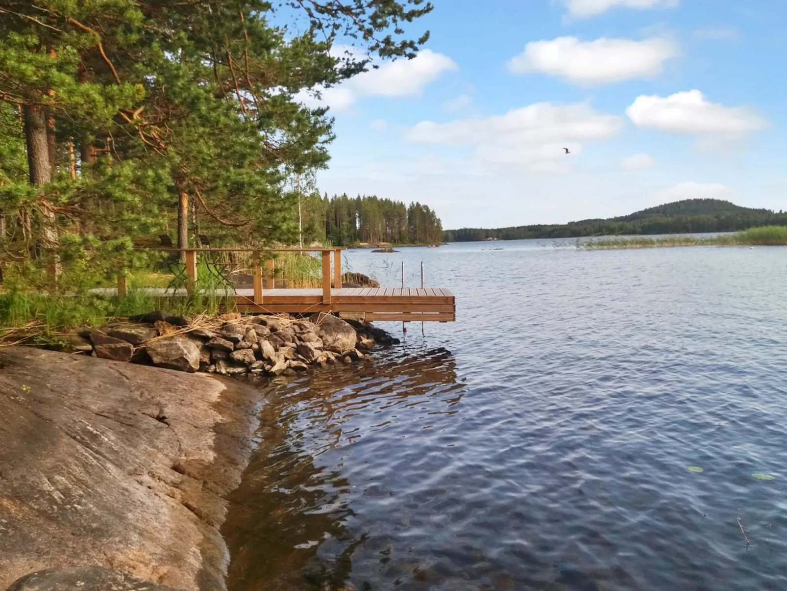 Lomasuvas-Buiten