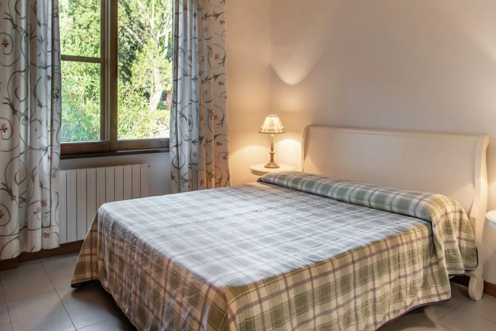 ROCCAMARE RESORT 2-Zi-App Villa Medium Terrasse 40 qm-Slaapkamer