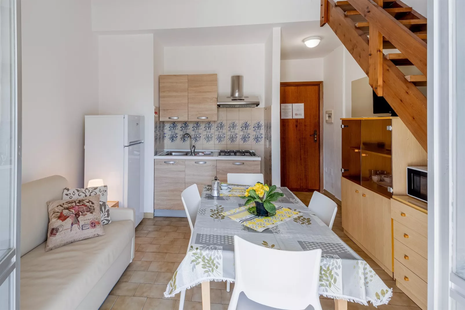 Residence Villa Paola TWO-ROOM APT 4 PAX MEZZANINE - BX401-Woonkamer