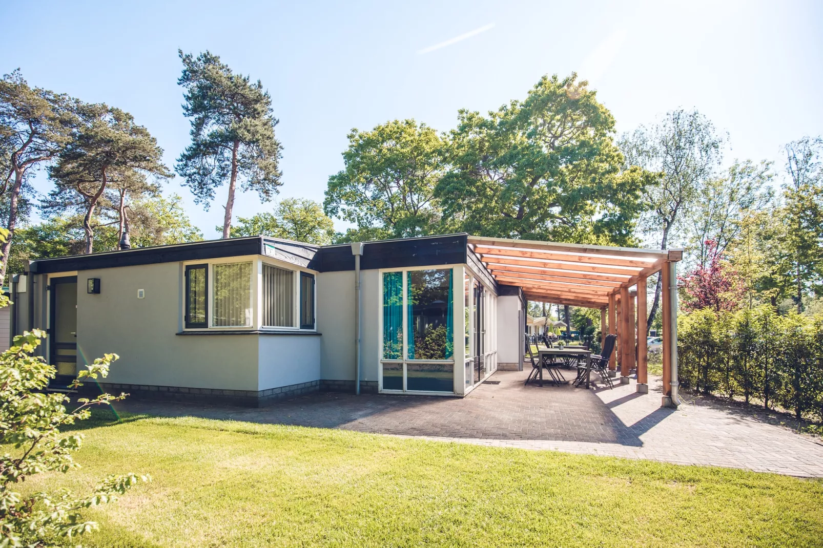Bungalow | 12 people-Buitenkant zomer