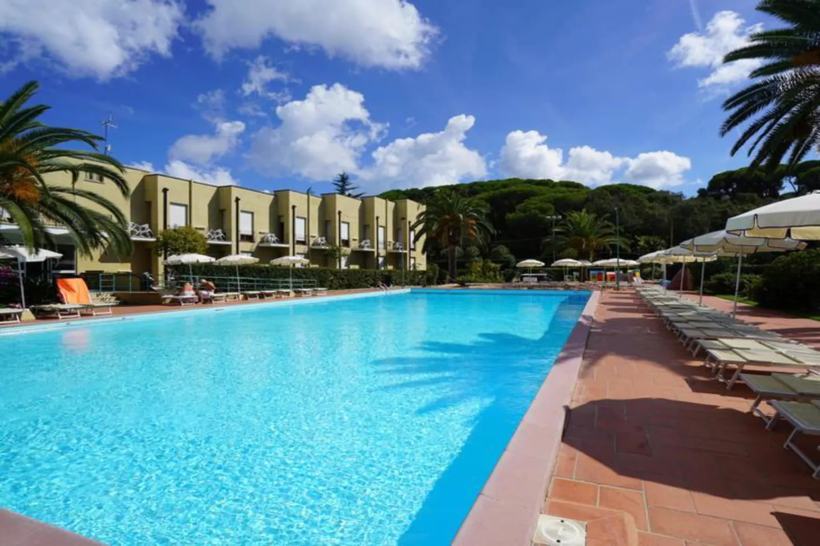 Le Acacie Residence / APARTMENT TWO BEDROOMS-Zwembad