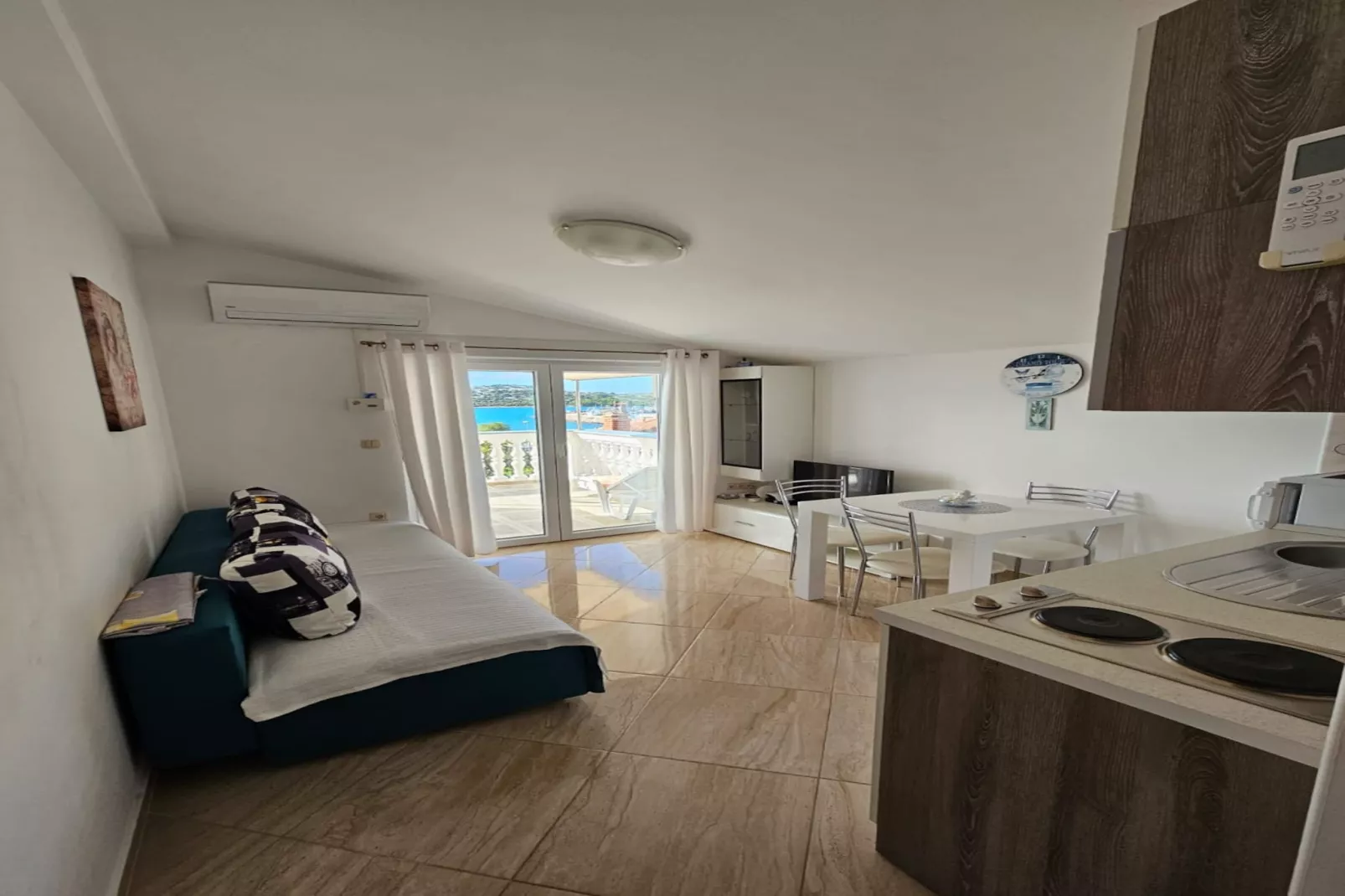 Apartments Olga - one bedroom apartment A3-Woonkamer
