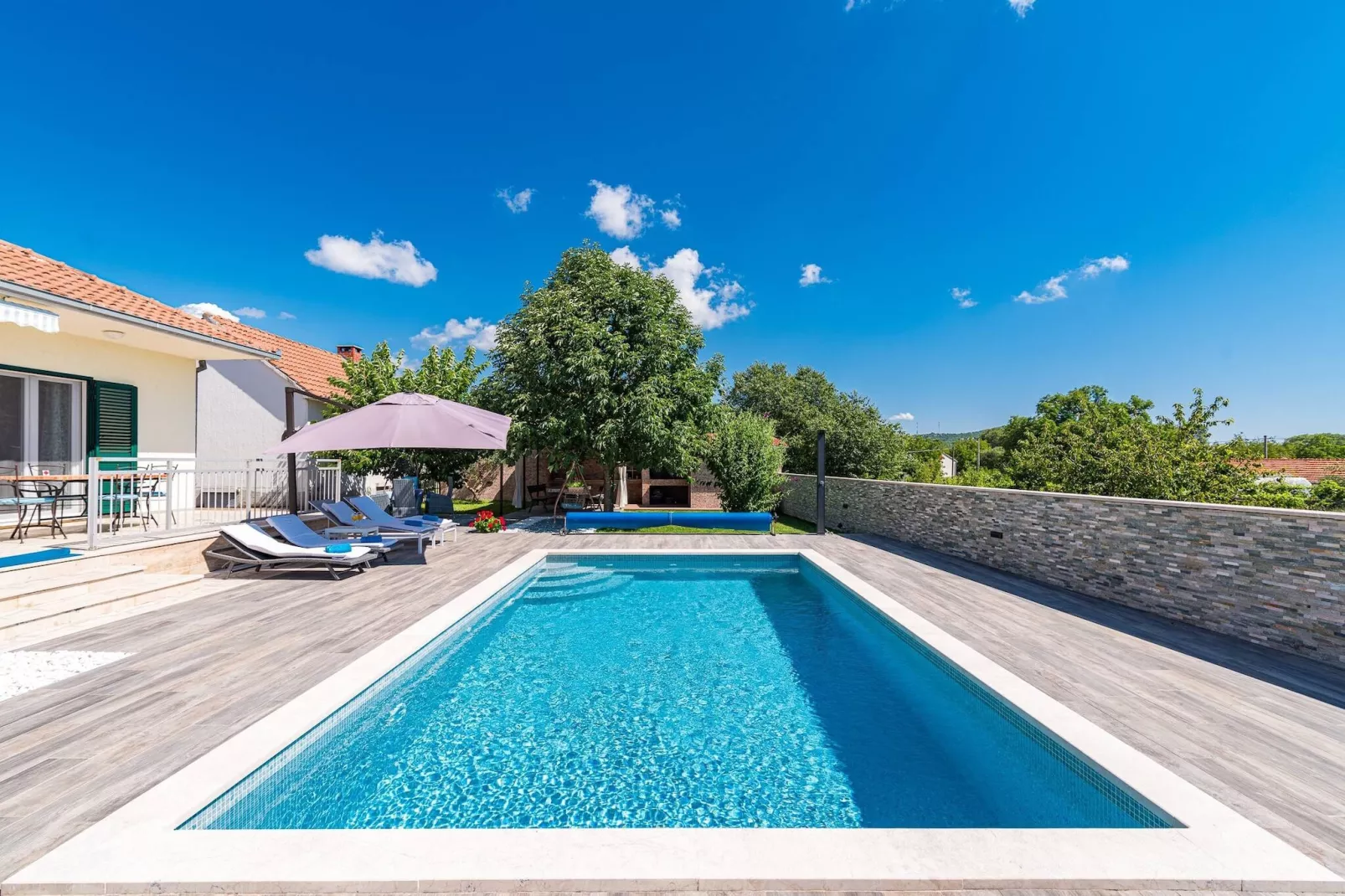 Holiday Home Endi-Zwembad