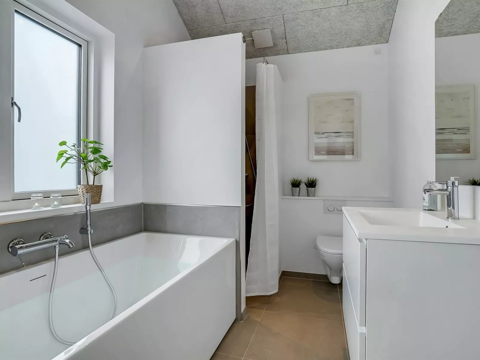 "Thalie" - 400m from the sea-Binnen