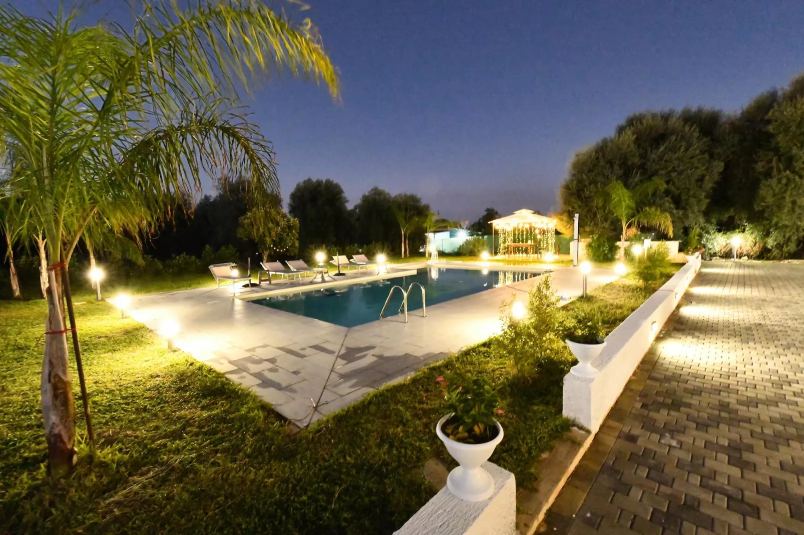Villa Giugiò mit Privatpool-Zwembad