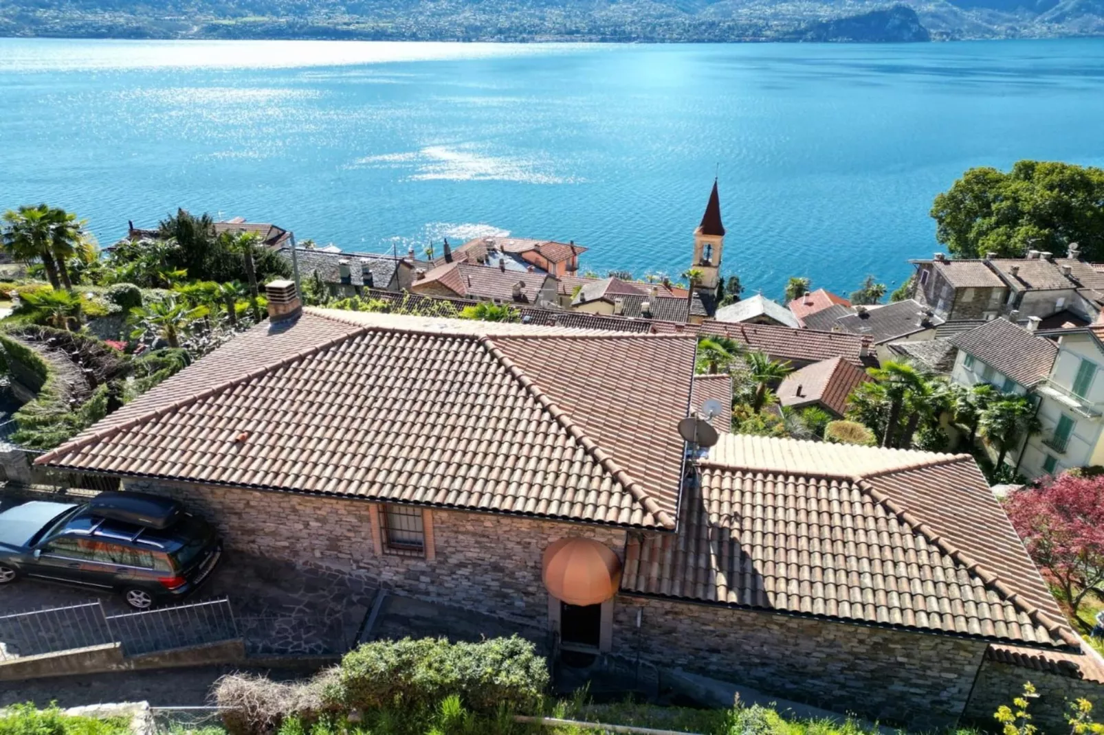 Villa Gonte-Buitenkant zomer