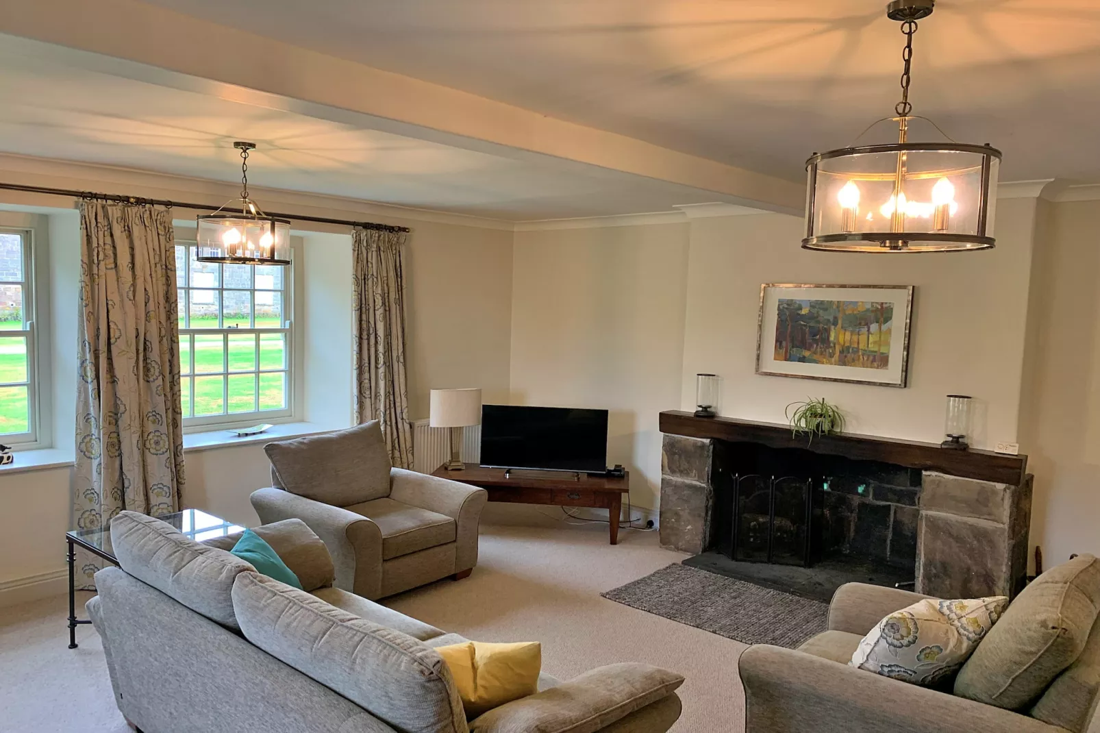 Ingleby Manor - Courtyard Cottage-Woonkamer