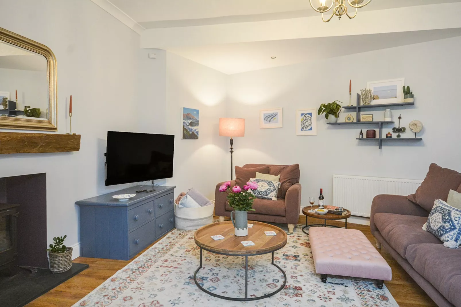 Hillside, Kingsand-Woonkamer