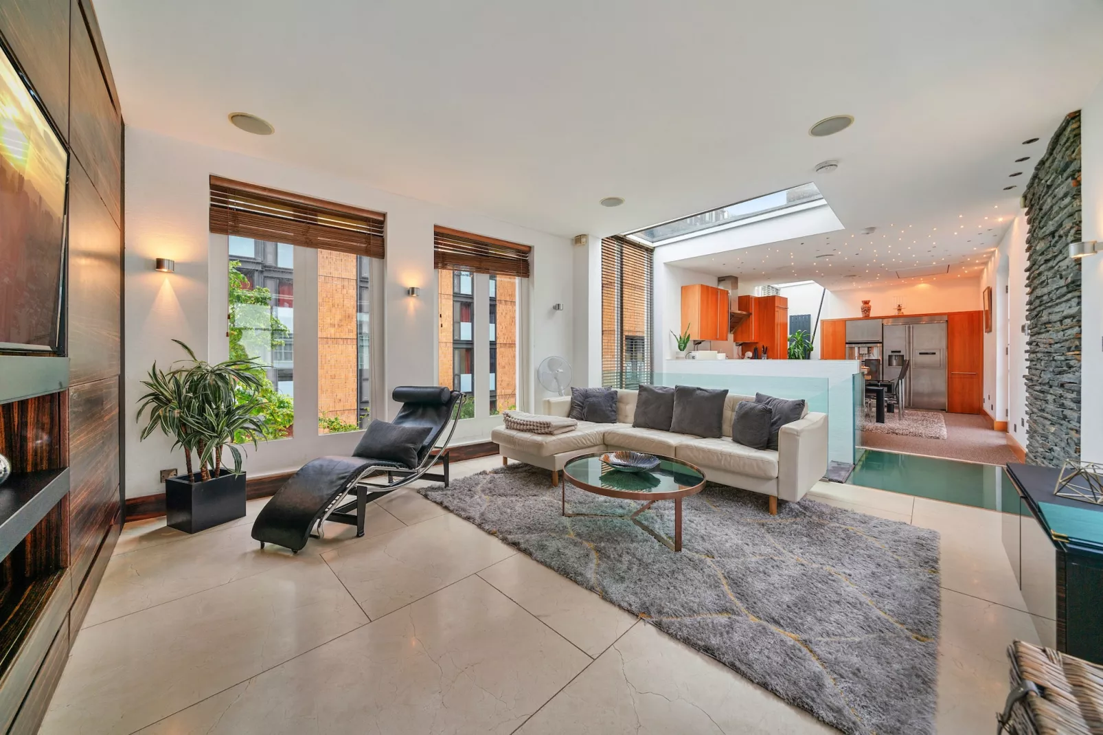Kensington Residence-Woonkamer