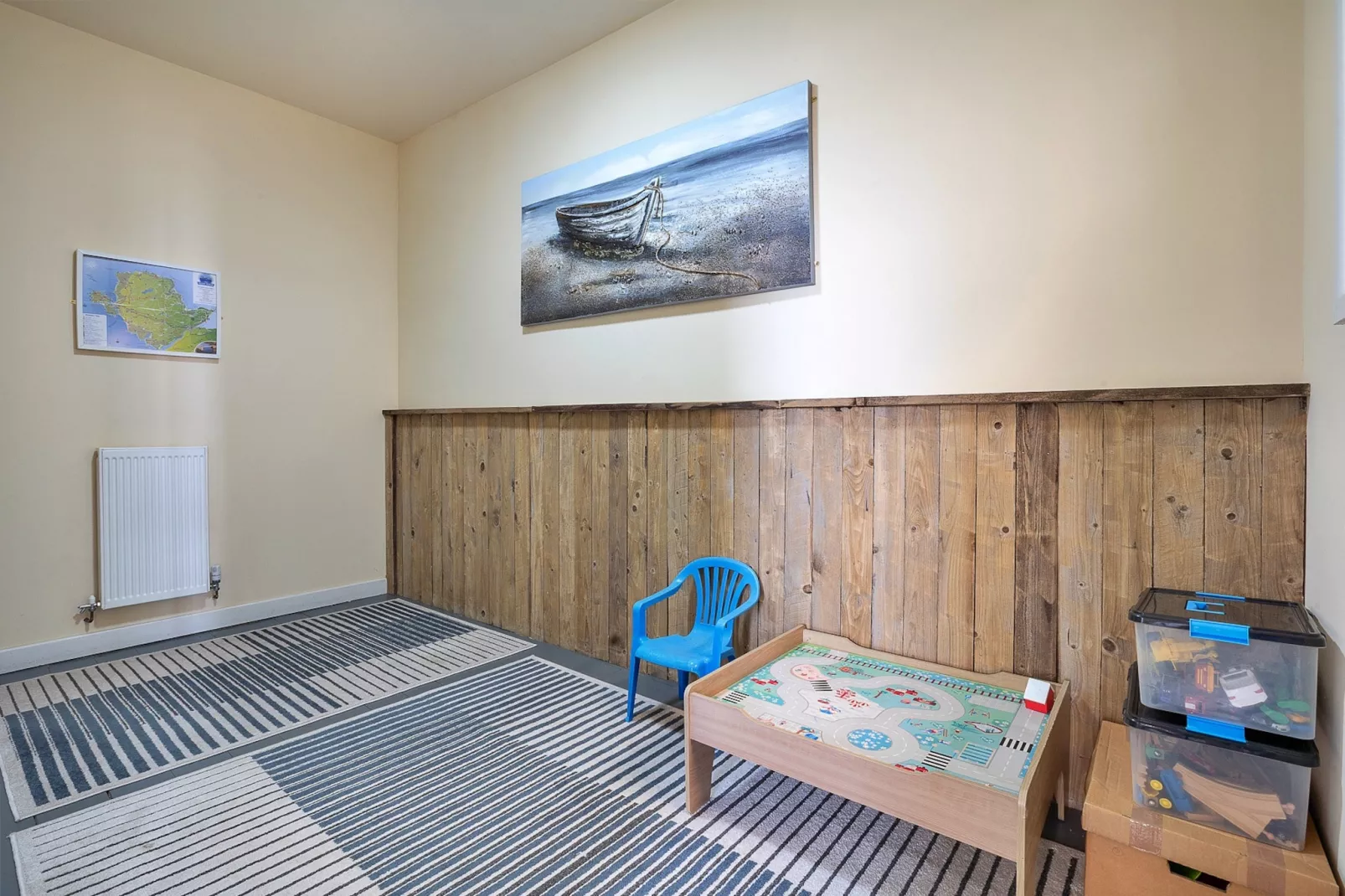 No. 62 at Gadlys House-Woonkamer