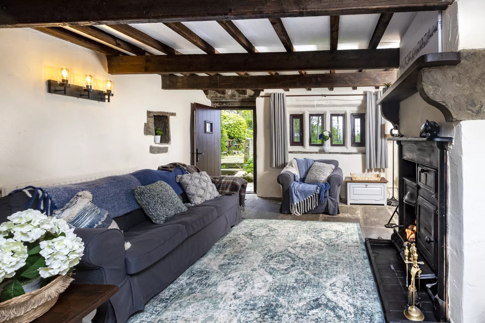 Ellen's Cottage-Woonkamer