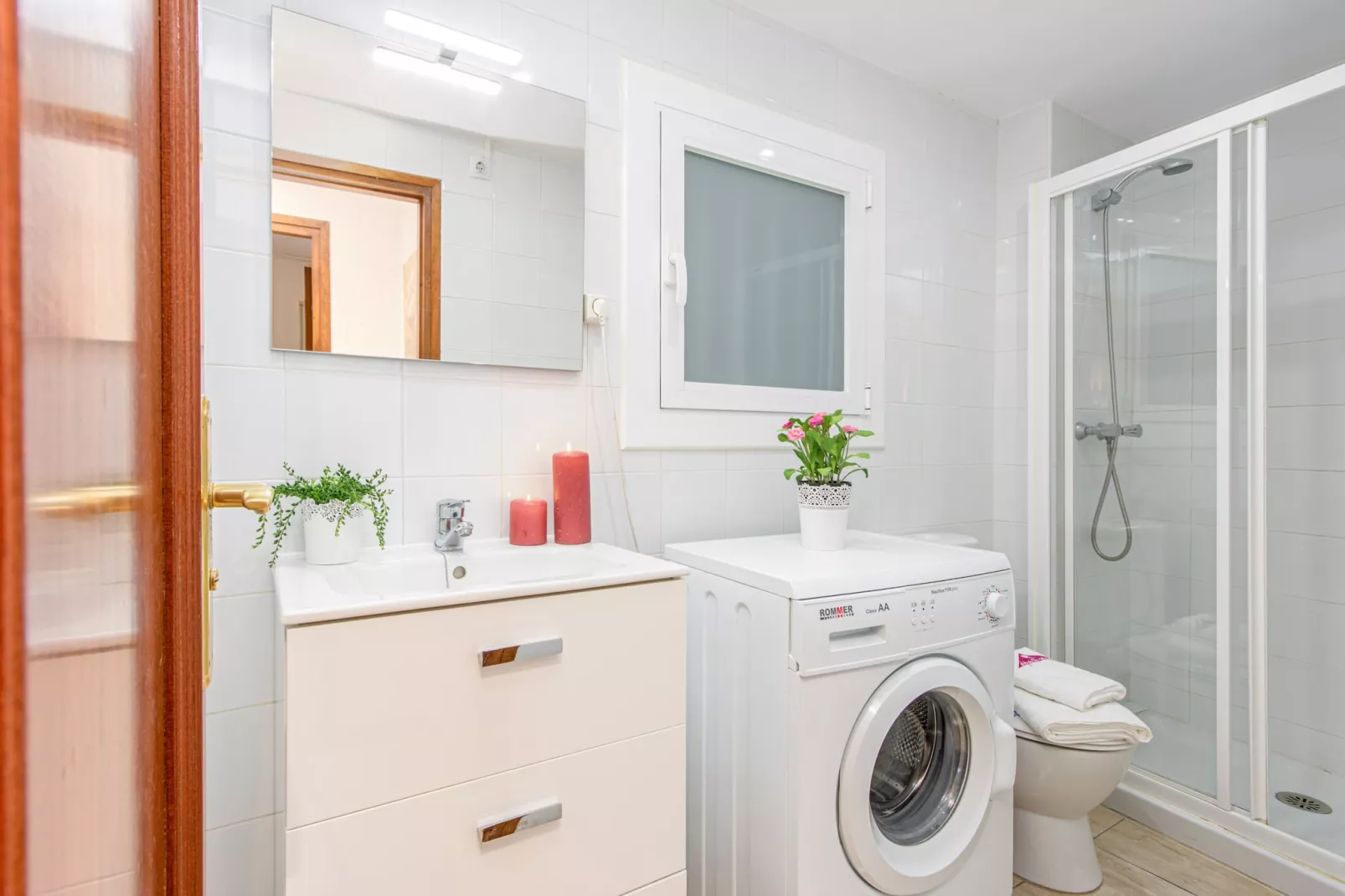 2007-AV. RHODE 89 2º A + PRK3 RDA MIQUEL OLIVA P-Badkamer