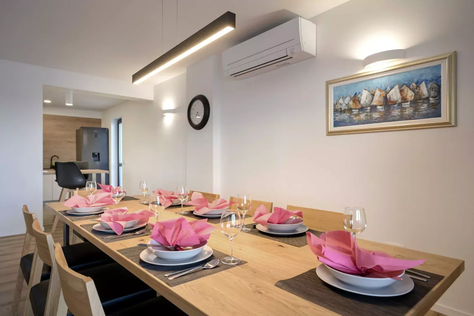 Villa Luce di Mare - Three Bedroom Villa with Pool-Eetkamer