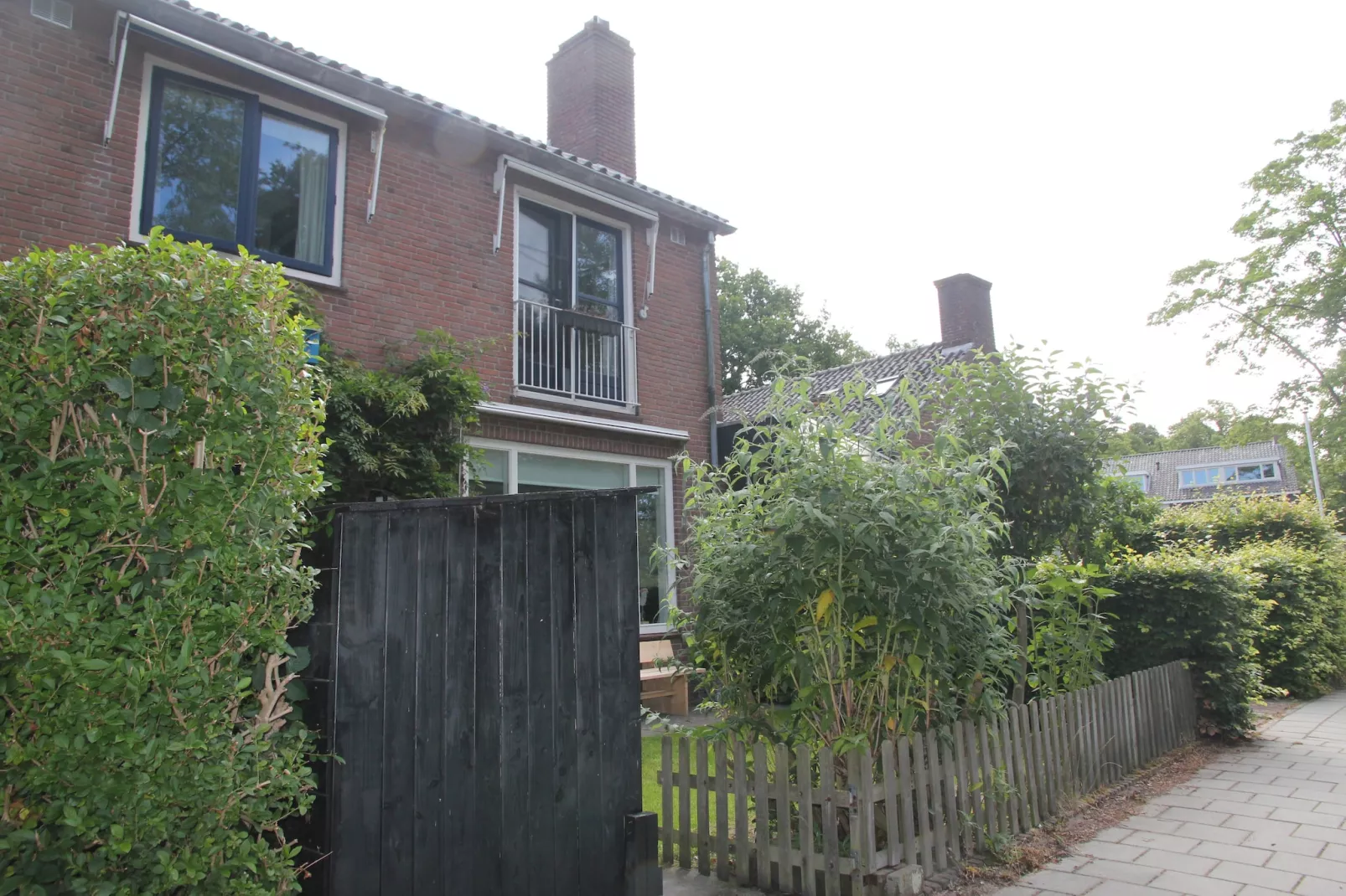 Hemels Heiloo-Buitenkant zomer