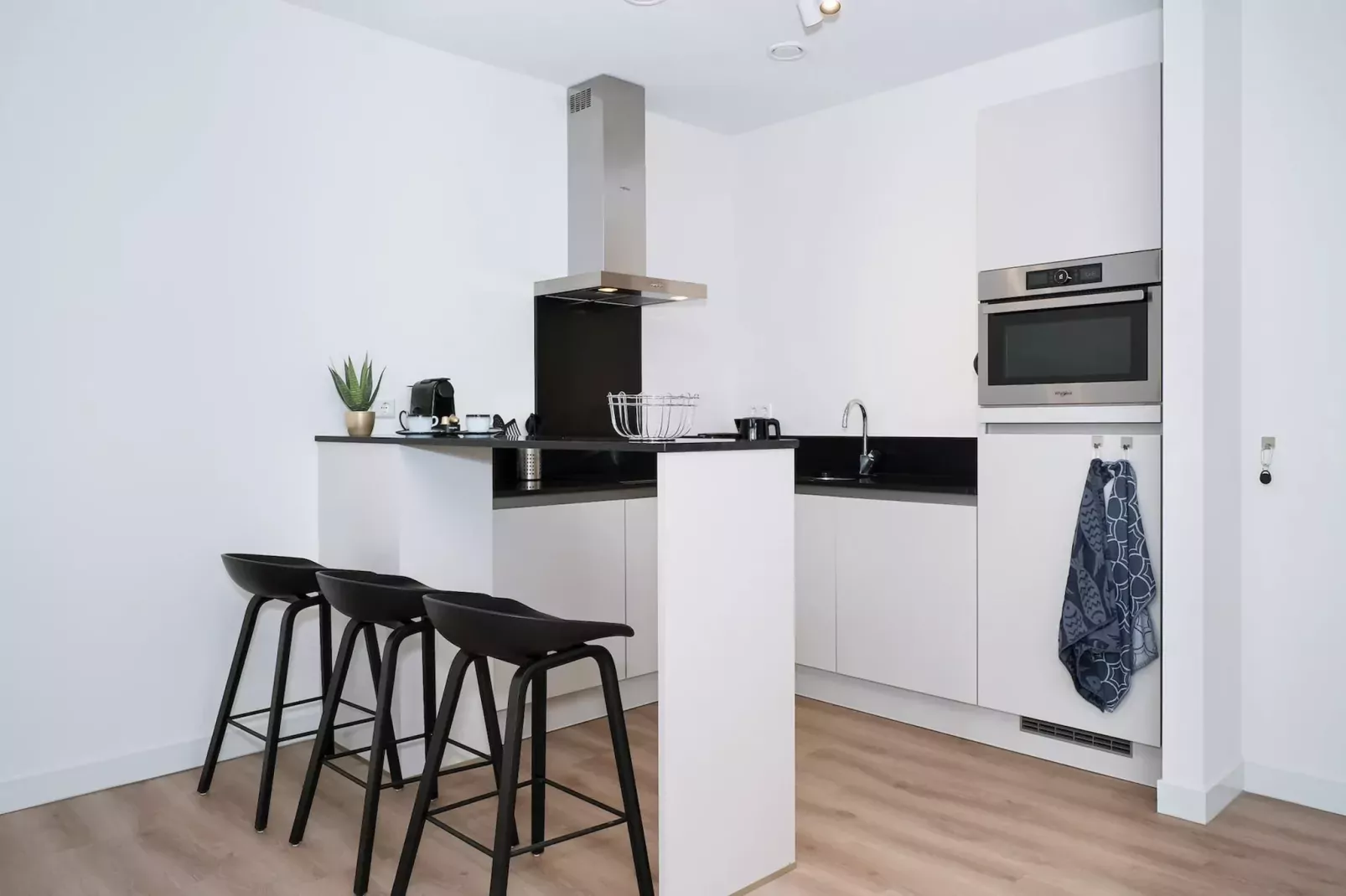 Breskens Apartments & Penthouses 7-Buitenkant zomer
