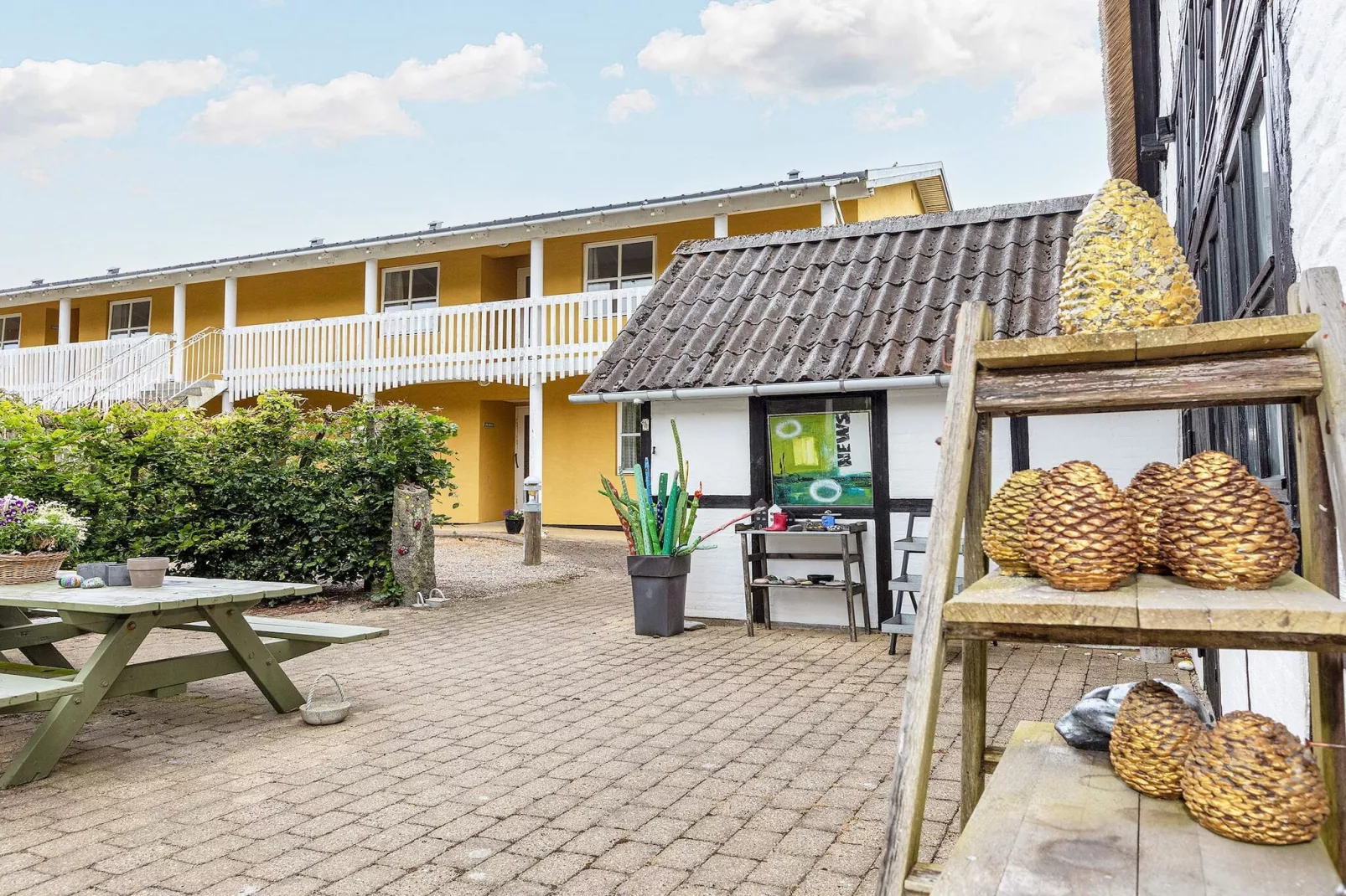 C-3 room,2 bathrooms-Niet-getagd