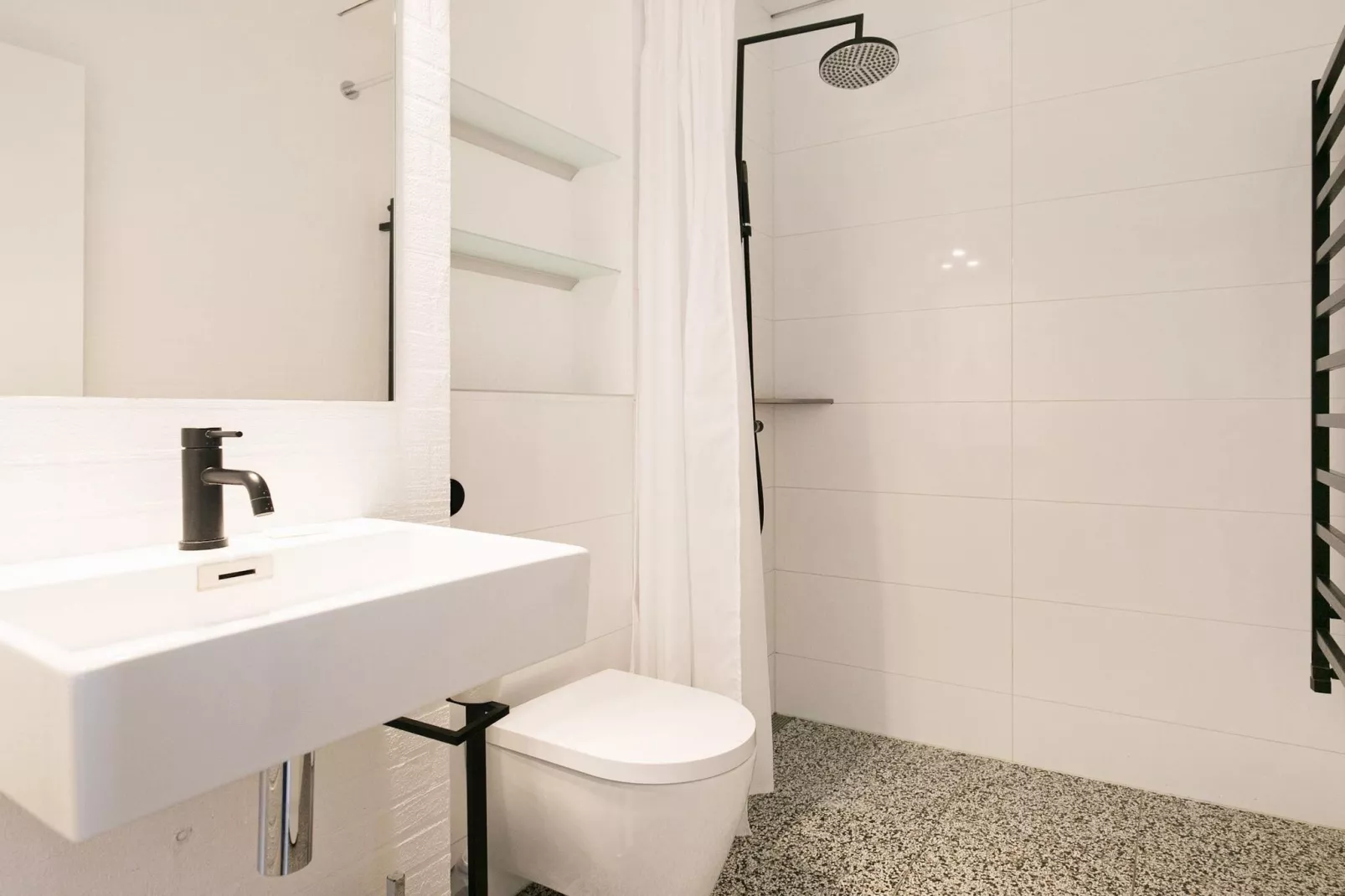 2 room w/seaview,renovated-Binnen