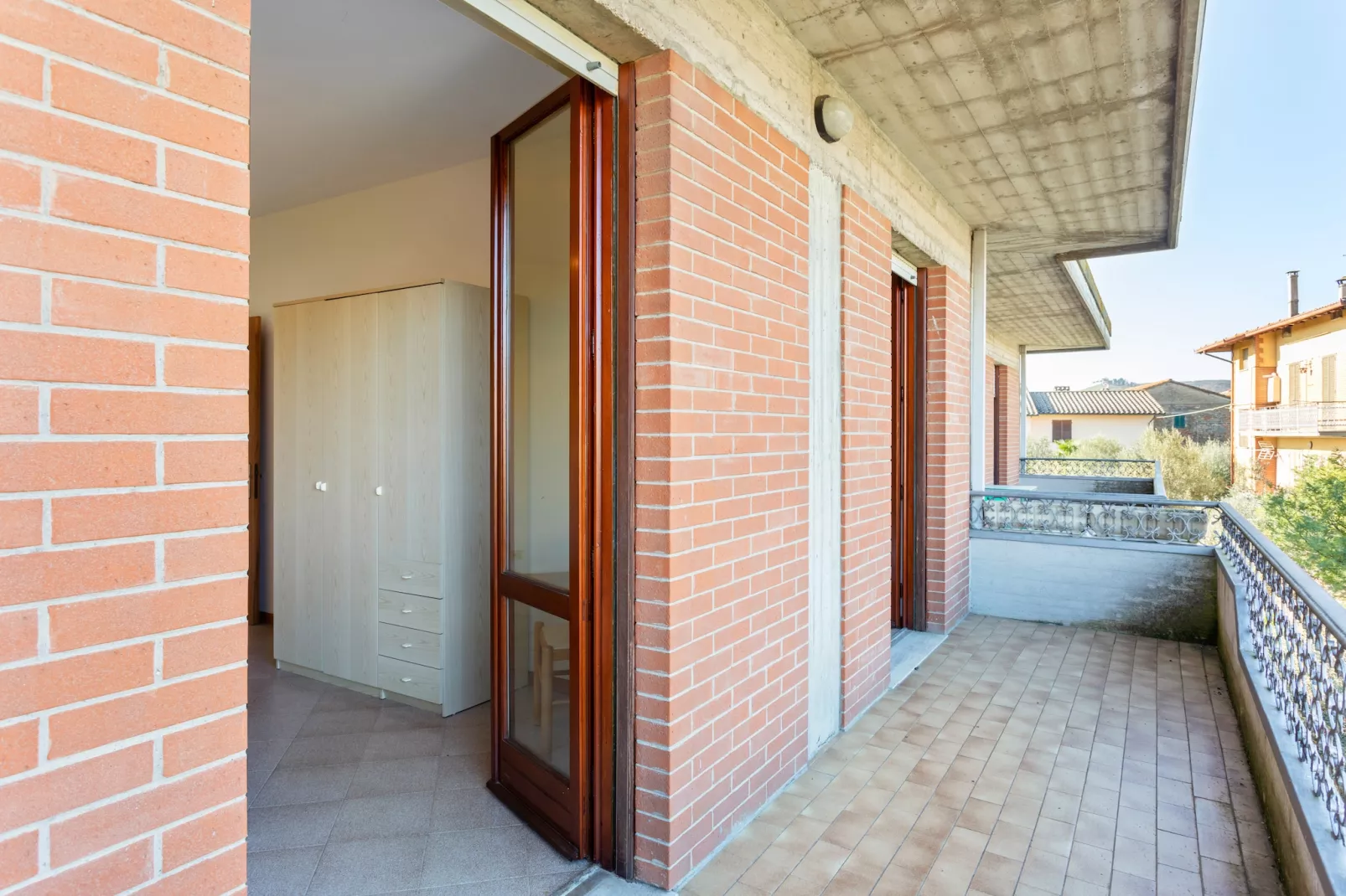 Casa Tommaso - trilo 2 P - 6 pax-Terrasbalkon