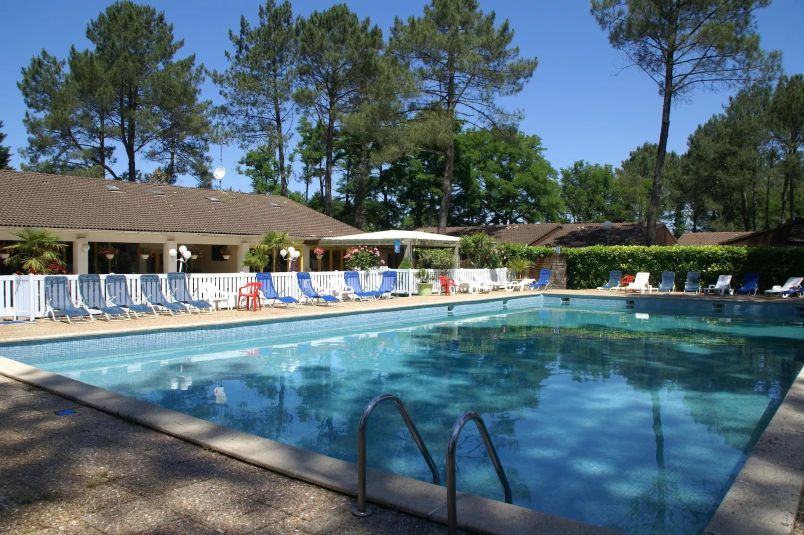 Club Atlantique 1-Zwembad