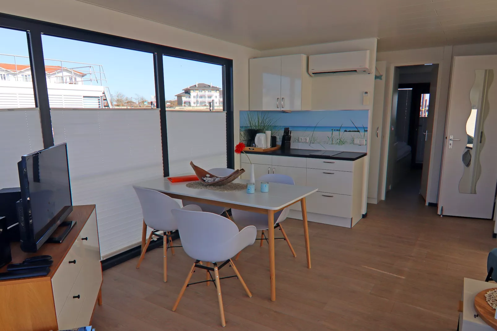 Hausboot Family & Friends LP 4 / 1-2 Personen-Eetkamer