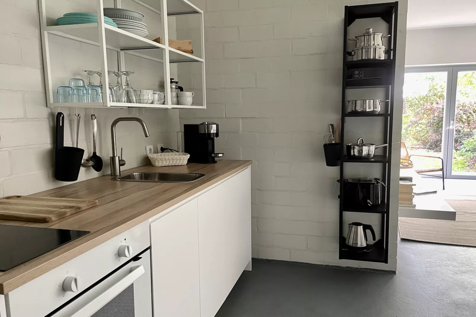 Gepflegte HofWohnung 2-Keuken