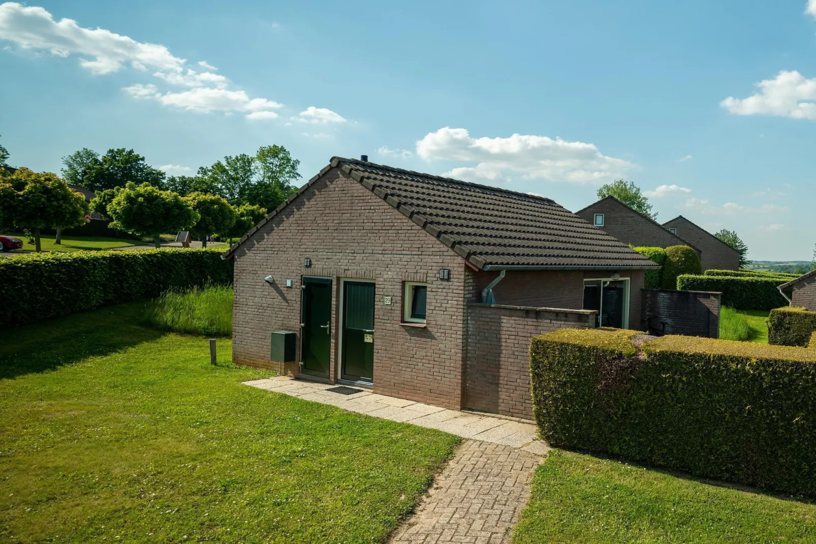 Vakantiepark Reevallis 1-Buitenkant zomer