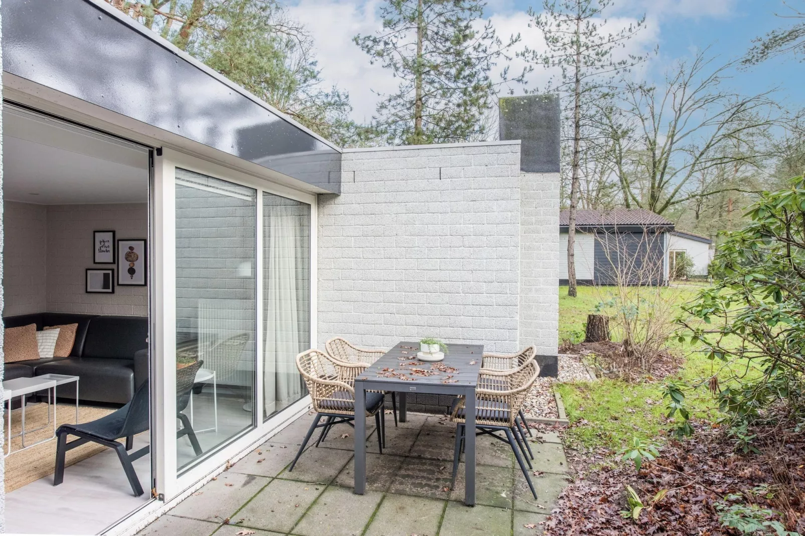 Vakantiepark de Berkenhorst 10-Terrasbalkon
