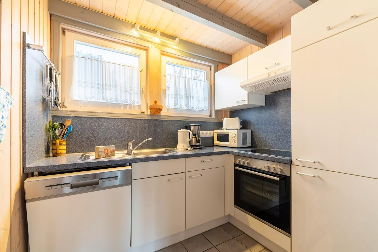 FH Wildgans Comfort Nr 202-Keuken