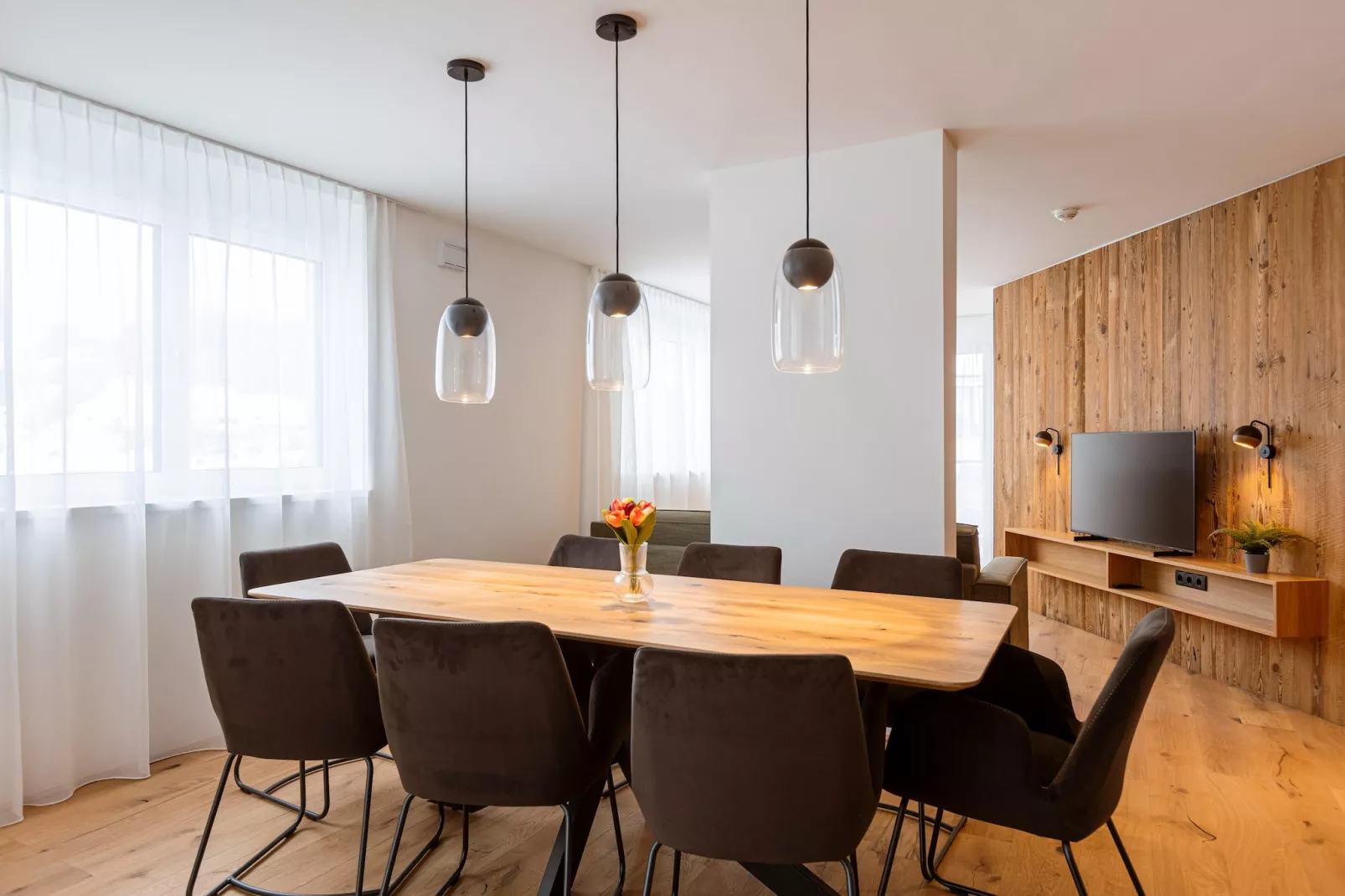 Fiss Suites 5-Eetkamer